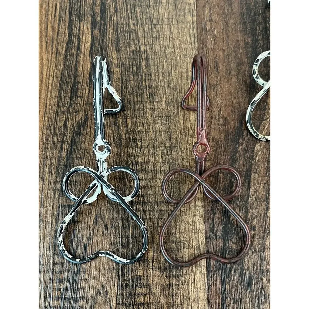 Shabby Chic Heart Wall Hooks Holders Chippy Country Wall Decor Small White Brown